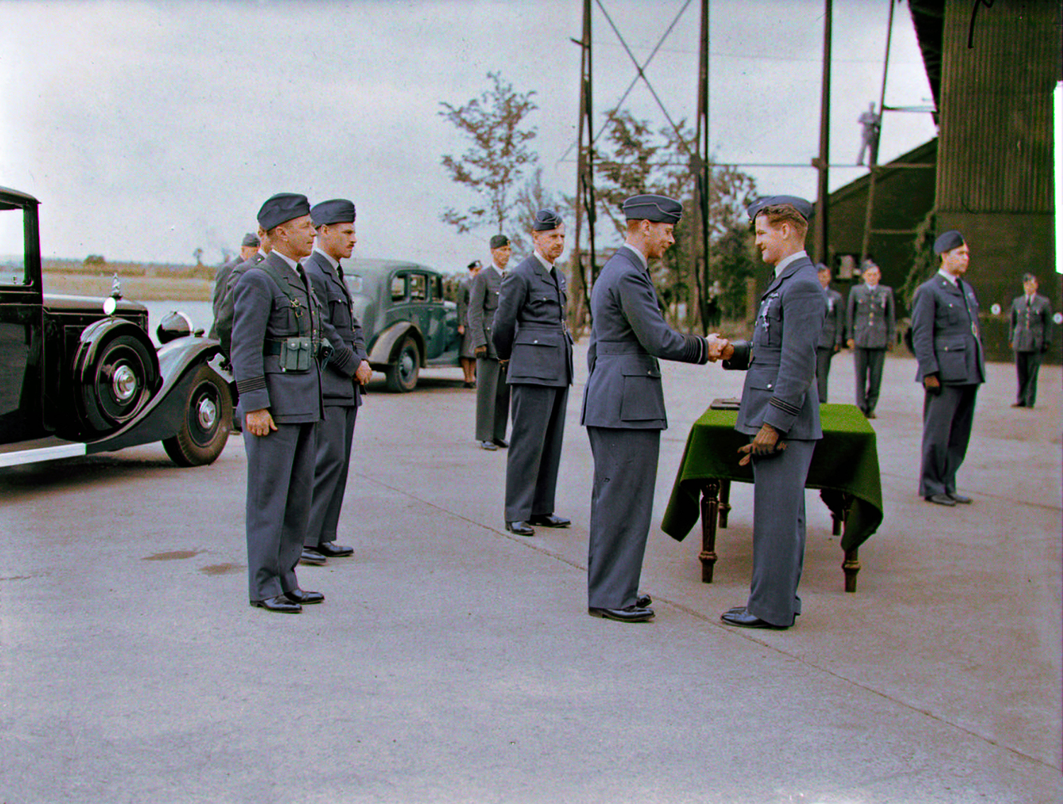Dowding,-King-George-&-Alan-Deere